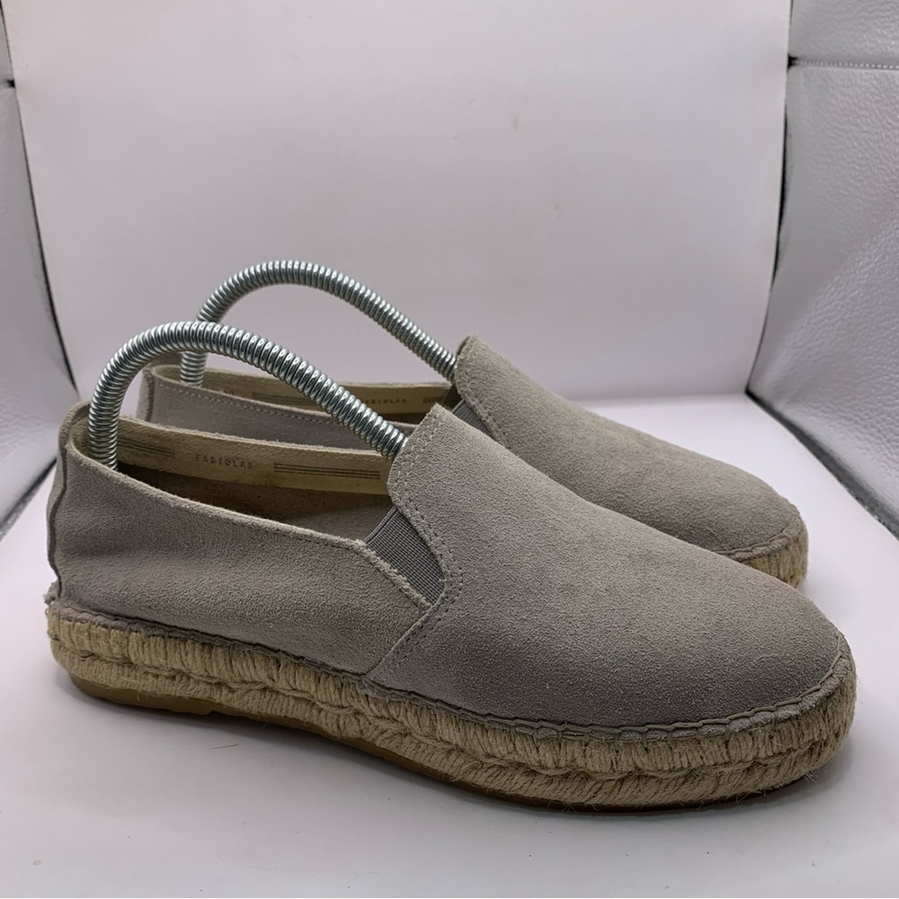 Fabiolas Women's Espadrilles grey suede platform flats size 38 US 7.5-8